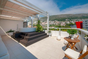 Penthouse apartment
